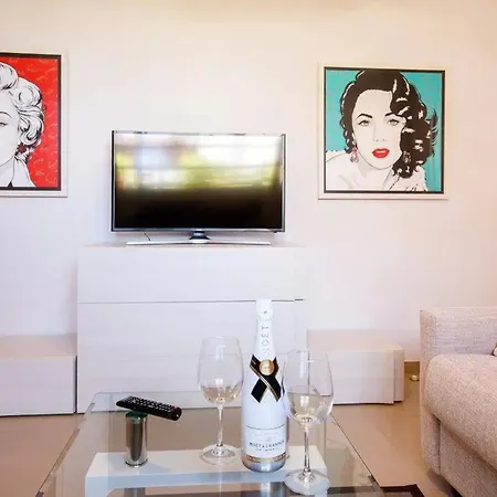 1 Bedroom For 4 People In Tenerife 阿德耶